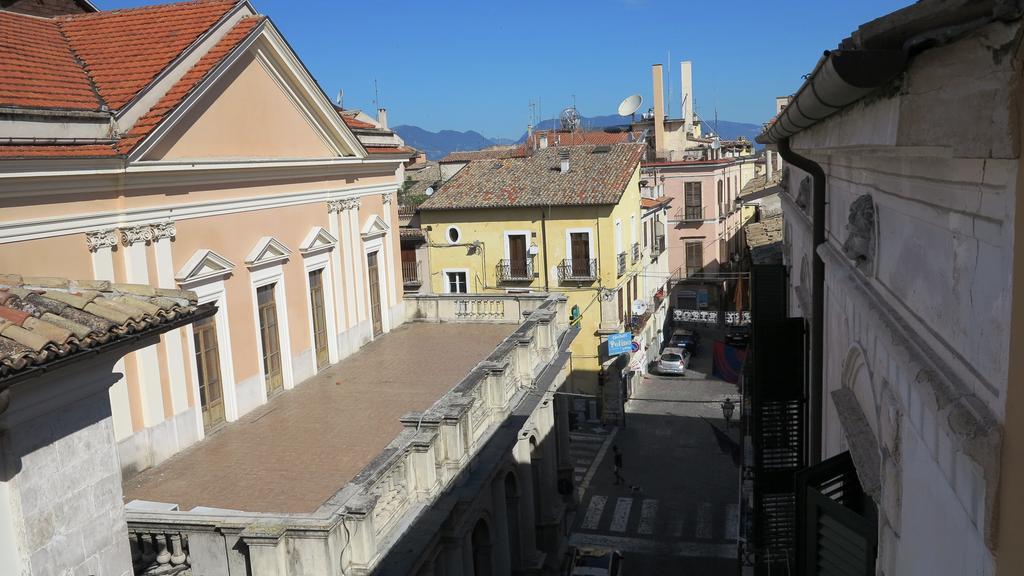B&B Del Teatro Сульмона Экстерьер фото