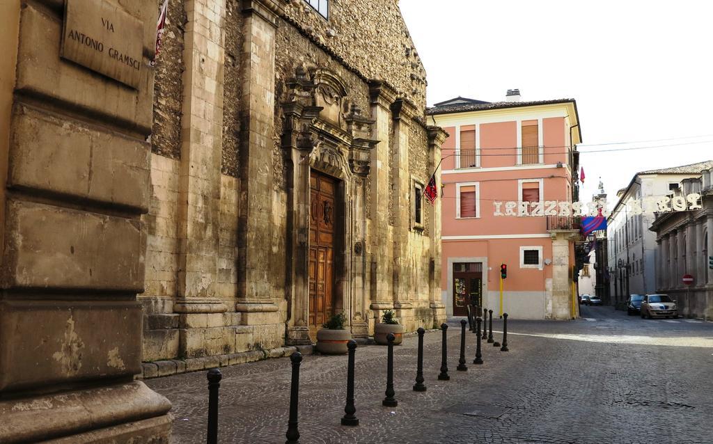 B&B Del Teatro Сульмона Экстерьер фото